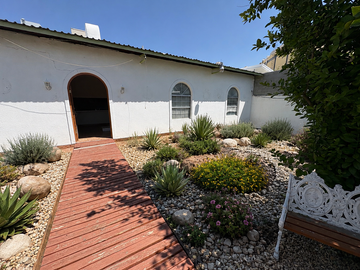 BUENISIMA CASA EN CONJUNTO CON DEPARTAMENTO INDEPENDIENTE