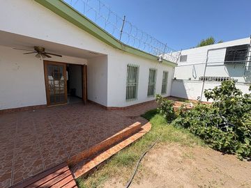 BUENISIMA CASA EN CONJUNTO CON DEPARTAMENTO INDEPENDIENTE