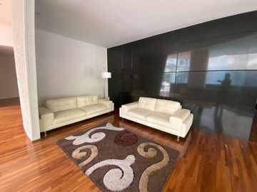 Excelente departamento en Privada de Tamarindos.
