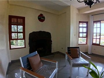 VENDO CASA 5HAB Y LOTE 1832mts BQT
