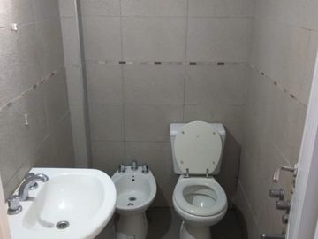 VENTA DEPOSITO EN SANTOS LUGARES