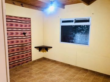 REMAX VENDE CASA 3 DORMITORIOS Y PATIO EN RECREO