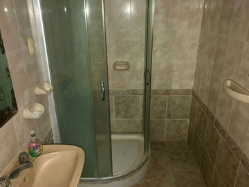 REMAX VENDE CASA 3 DORMITORIOS Y PATIO EN RECREO