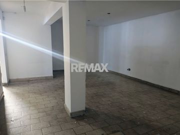 ALQUILER LOCAL COMERCIAL- CALLE ROCA DE CIPOLLETTI