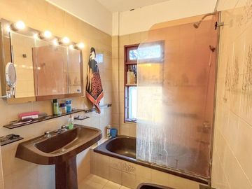 Venta casa Velez Sarsfield Cochera doble. Terrazas