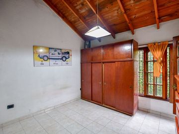 CASA VENTA BERISSO 2 DORMITORIOS QUINCHO PLAYROOM