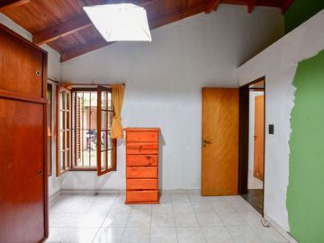 CASA VENTA BERISSO 2 DORMITORIOS QUINCHO PLAYROOM