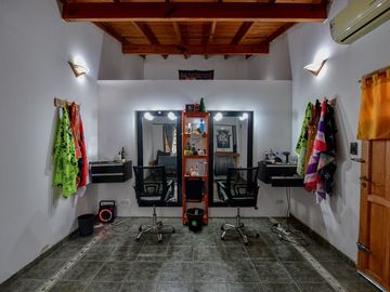 CASA VENTA BERISSO 2 DORMITORIOS QUINCHO PLAYROOM