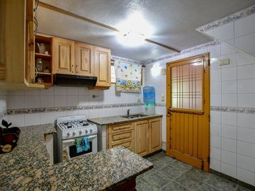 CASA VENTA BERISSO 2 DORMITORIOS QUINCHO PLAYROOM