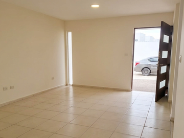 Residencial Las Fuentes - Privada con Amenidades y Seguridad 24/7