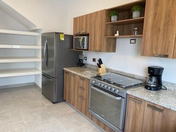 CASA EN VENTA EN RESIDENCIAL LA RIOJA (MODELO TOLEDO) TORREON COAH.