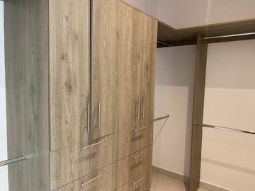 CASA EN VENTA EN RESIDENCIAL LA RIOJA (MODELO BARCELONA) TORREON, COAH.