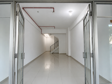 Ruko Waterplace Tower C
