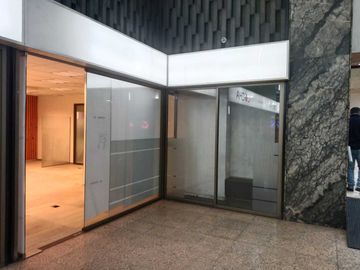 Local comercial en arriendo  en SANTIAGO