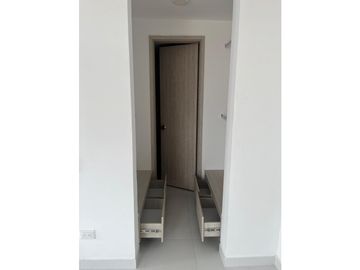 Venta Apartaestudio en La Flora, Norte de Cali 3803.