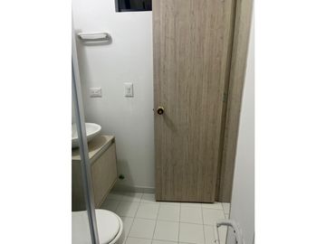 Venta Apartaestudio en La Flora, Norte de Cali 3803.