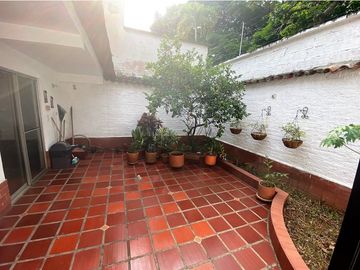 Venta Casa Condominio en Primero de Mayo, Sur de Cali 2304.