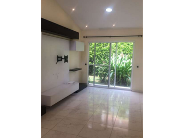 Venta Casa Condominio en Las Mercedes, Jamundí 2324.