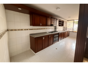 Venta Casa Condominio en Bosques de Limonar, Sur de Cali 2609.