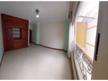 Venta Casa en La Flora, Norte de Cali 977.