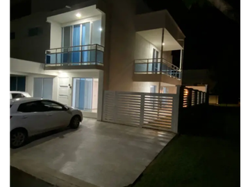 Venta Casa Condominio en Las Mercedes, Jamundí 2268.