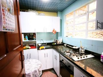 Casa en venta de 4 habitaciones en Bogotá, San Fernando.