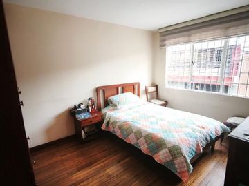 Casa en venta de 4 habitaciones en Bogotá, San Fernando.