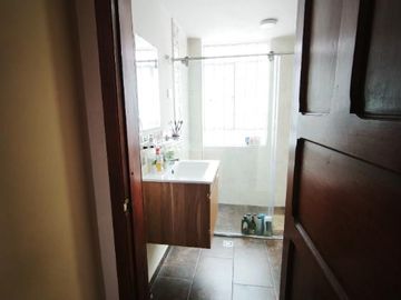 Casa en venta de 4 habitaciones en Bogotá, San Fernando.