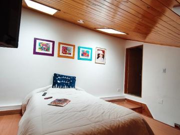 Apartamento en venta de 3 habitaciones en Bogotá, Cedritos.