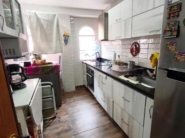 Apartamento en venta de 3 habitaciones en Bogotá, Cedritos.