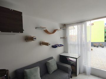 Apartaestudio en venta de 42m² con terraza en Bogotá, Calvo Sur.