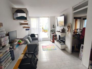 Apartaestudio en venta de 42m² con terraza en Bogotá, Calvo Sur.