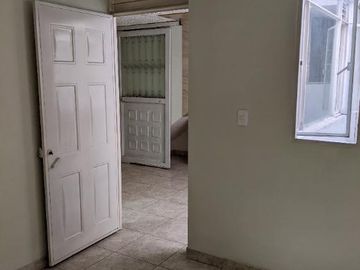 Casa lote en venta de 290m² con terraza en Bogotá, BOSA AMISTAD.
