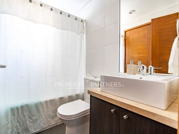 Increíble casa mediterranea en arriendo con gran terreno, en ubicación privilegiada de La Herradura
