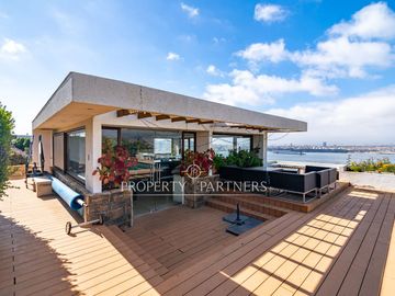 Increíble casa mediterranea en arriendo con gran terreno, en ubicación privilegiada de La Herradura