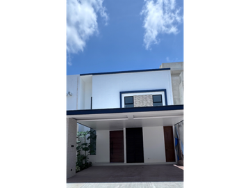 Casa en Rio en venta o renta ss NC