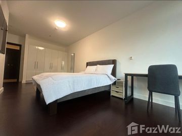 For Rent: 1BR East Gallery
