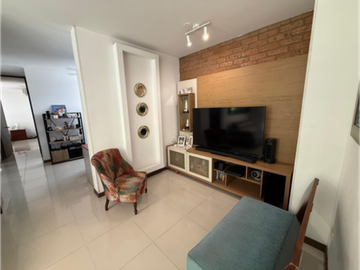 Venta Apartamento en Altos de Menga, norte de Cali 3833.