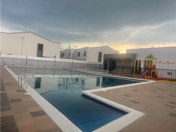 Venta Casa Obra Blanca Condominio en Alfaguara, Jamundí 277.