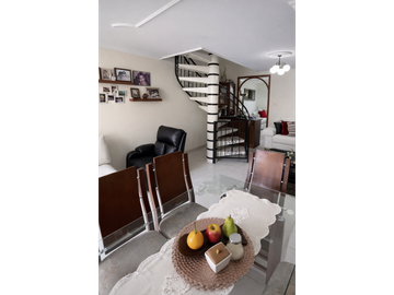 Venta Casa Bifamilar en Valle del Lili - Calicanto, Sur de Cali 3779.