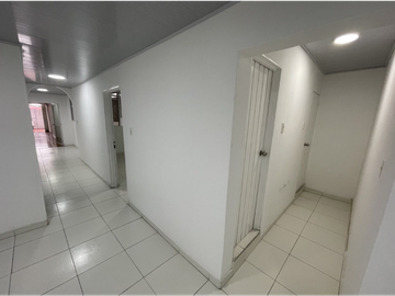Venta Casa Bifamiliar en Colseguros, Sur de Cali 2670.