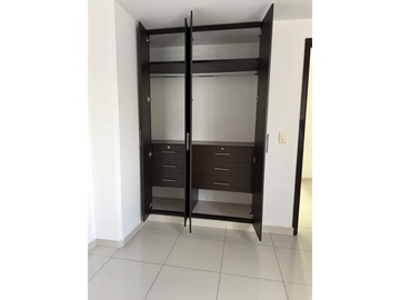 Venta Apartamento en Los Guaduales, Norte de Cali 3596.