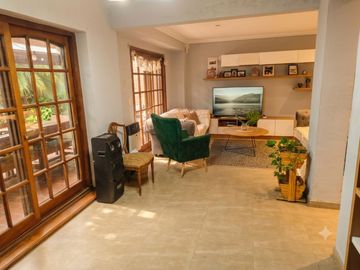 Casa en Venta, Punta Chica, Victoria