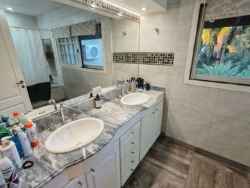 Casa en Venta, Punta Chica, Victoria