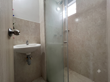 Apartamento En El Oeste De Cali, En Un 12vo Piso, Incluye Vista Externa A La Naturaleza