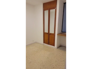 Venta Apartamento en Cuarto de Legua, Sur de Cali 2468.
