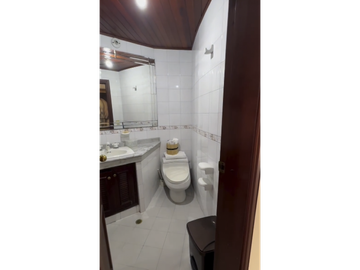 Venta Apartamento en Ciudad Jardín Sur de Cali 3864.