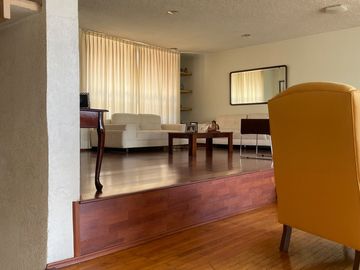 Casa en las Lomas del Huizachal