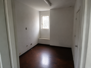 DEPARTAMENTO EN CONDOMINIO CON LINDO JARDIN INTERIOR