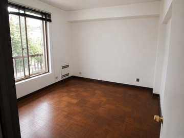 DEPARTAMENTO EN CONDOMINIO CON LINDO JARDIN INTERIOR